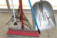 Shovel, rake, mop & broom