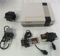 Original Nintendo NES Game System w/cords & Remote