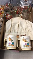 Garfield christmas glasses container chefs hat