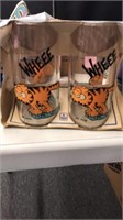 4 Garfield glasses