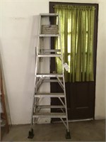 6 foot aluminum ladder (needs repair)