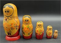 5 Piece Vintage Russian Nesting Doll Set