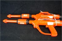 New Water Guns to use with 2 Liter Bottle Set of 2