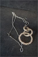Sparkly Three Ring Necklace
