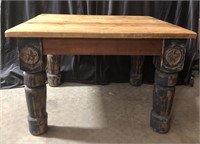 Star of Texas Rustic Wood Table