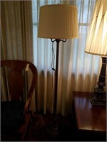 BRONZE FINISH VINTAGE FLOOR LAMP