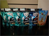 Lot of new cat treats - 6 bags