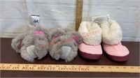 New Girls Slippers size 5/6 & 9/10
