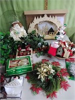 vintage Christmas decor & ornaments