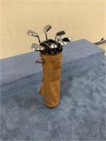 8 Penn Golf Clubs, Dynacraft Putter and Brown Palm