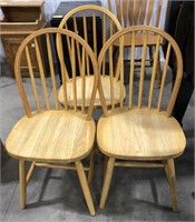 Light wood dining chairs. Bidding on one times