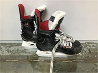Hockey Skates - size Youth 11