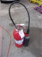 Large 10 LB Fire Extinguisher - Good