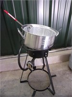 Propane Fish Fry Cooker-Like New-Pot & Basket