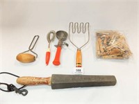 Vintage Kitchen Tools, Wood Clothespins