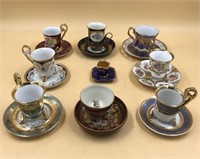 Teacups & Saucers - Chávenas e Pires