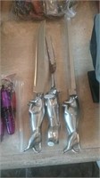 Very neat steer handles stainless carving set