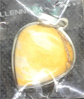 1" Yellow Stone Pendant