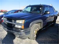 2005 Chevrolet Avalanche 1500 LS