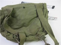 Army Green duffel bag w/ hanging system