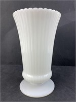 Vintage E.O Brody Co M5000 Milk Glass Vase