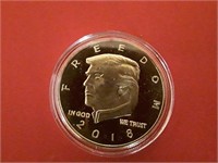 TRUMP GUN COIN