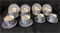 2 sets of 4 Russian porcelain cup & saucers