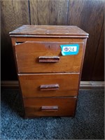 3 DRAWER NIGHT STAND