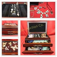 Butterfly Jewelry Box w/ Contents: