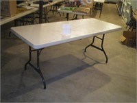 Table Lifetime Collapsible