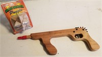 Wood Rubber Band Gun & nos Wood Puzzle