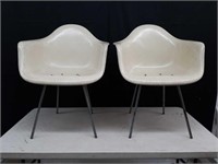 Pr. Eames-design Herman Miller fiberglass chairs