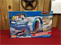 Animal Orbit 21 Pcs Shark Track Ages 3+