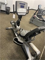 TRUE Fitness CS8000 Recumbent Bike