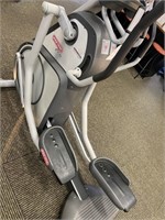 Star Trac Elite Pro Elliptical