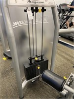 Magnum Biangular LAT Pulldown Machine