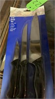 NEW IN PACKAGE 3 PIECE KITCHEN KNIFE SET