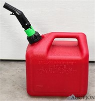 Briggs & Stratton 2+ Gallon Plastic Fuel Can