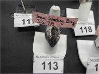 HEAVY STERLING SILVER RING SZ 7.5