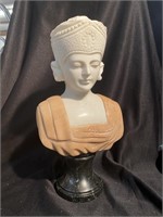 Hand carved marble best Egyptian design. 12