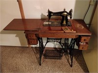 singer sewing machine with stand and attachments