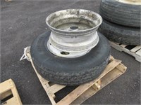 (2) Aluminum Wheels ,(1) tire 11R22.5