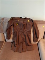 8th waterloo brownies uniform