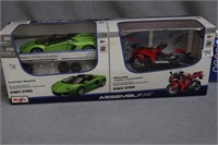 1:24 2pk Die Cast Model Kit- Honda & Roadster