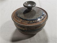 clay jar with lid