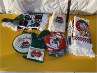 Christmas Towel Lot