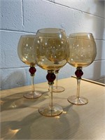 SET OF 4 LARGE WINE GLASSES - WITH BOX