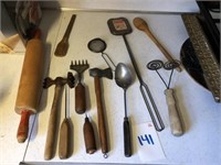 Group of Vintage Kitchen Utensils (12) PCS