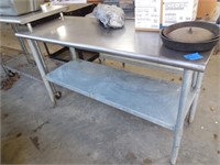 Stainless Steel Table 60"Lx24"Wx35"H NO Wheels