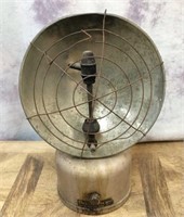 Old Radiant Fuel oil Heater -as is -Display